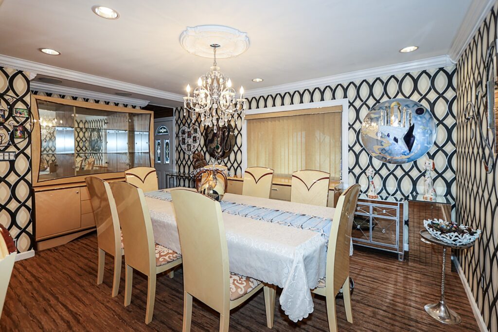993 Ferngate Dr, Franklin Square 16-min 993 Ferngate Dr, Franklin Square 16-min