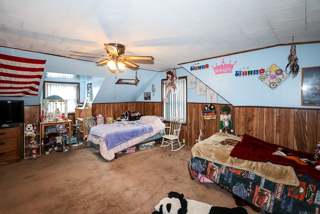 993 Ferngate Dr, Franklin Square 20-min 993 Ferngate Dr, Franklin Square 20-min